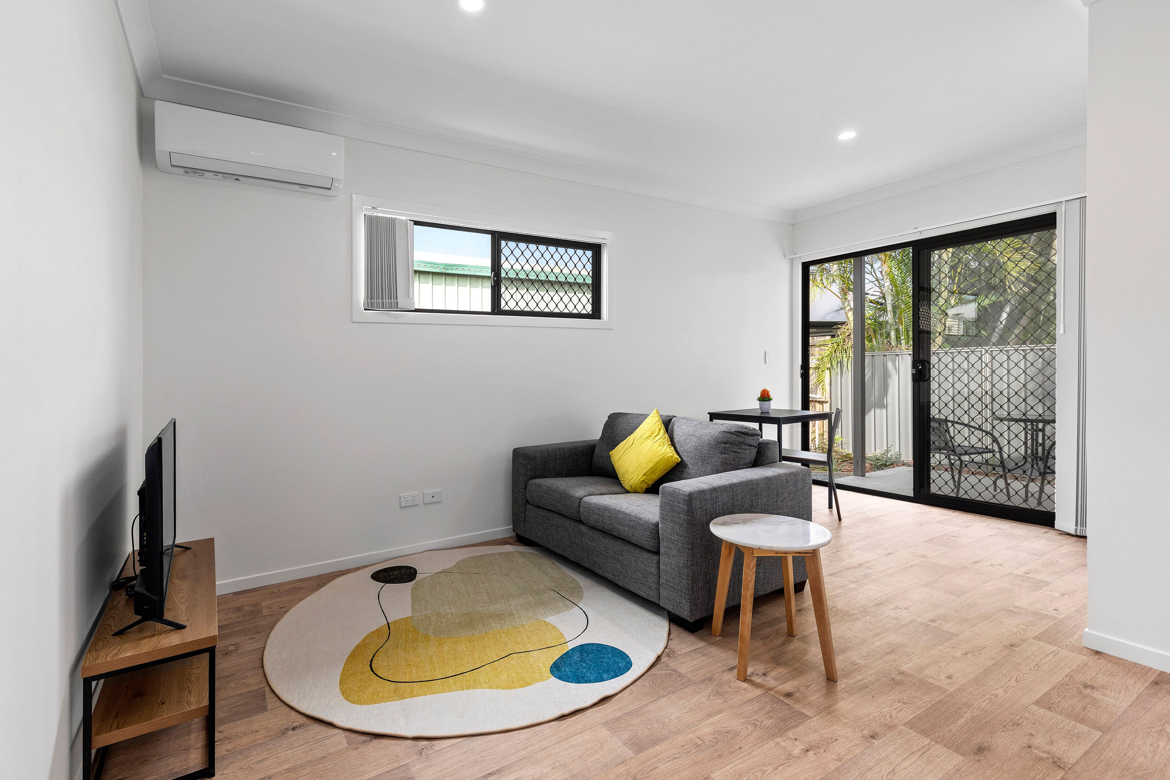 Luxury rooming property living space